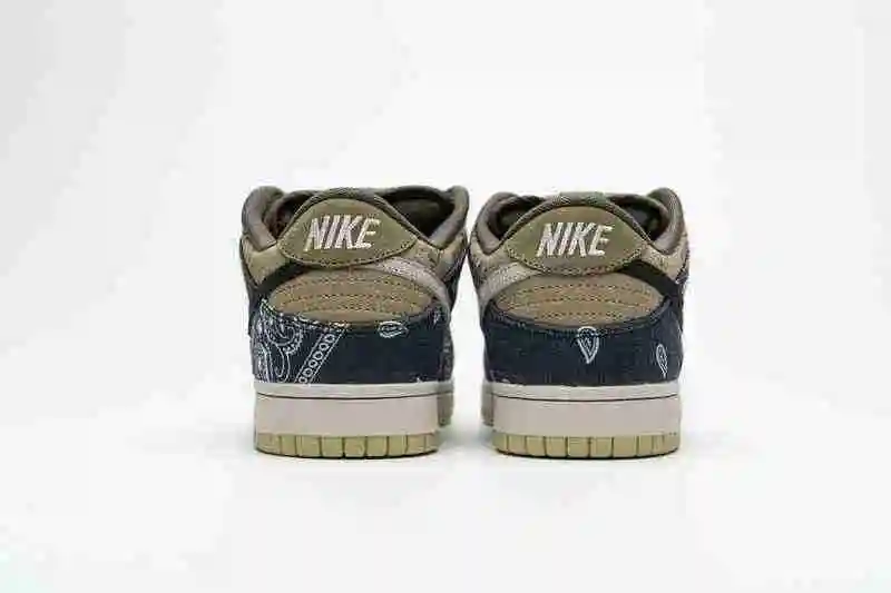 CT5053-001 Travis Scott x Nike SB Dunk  (26).webp