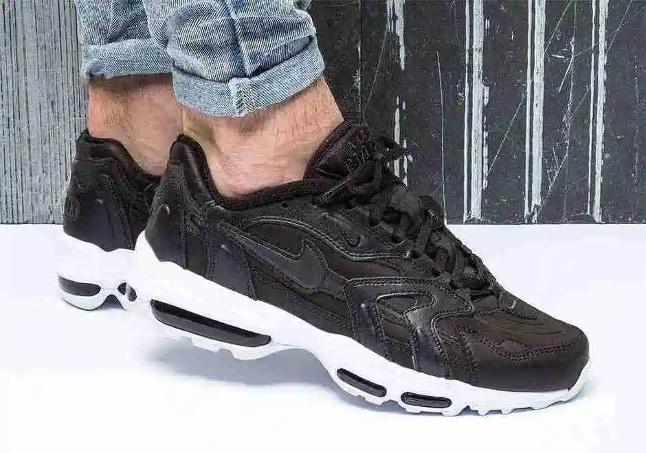 nike-air-max-96-ii-xx-black-white-1 (1).webp
