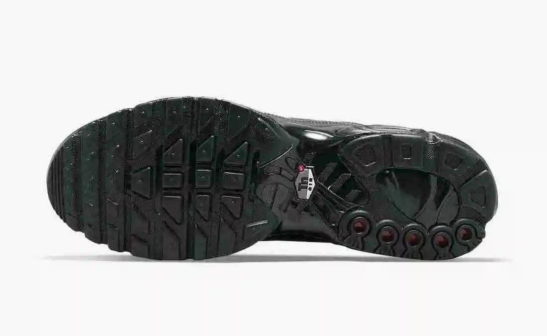Nike Air Max Plus “Black Reflective”DN7997-001 40-46 (3).webp