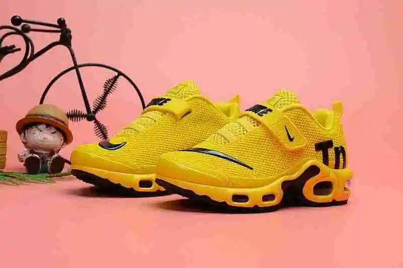 耐克 Nike Mercurial Air Max Plus Tn 滴塑童鞋 黄28-35 (2).webp