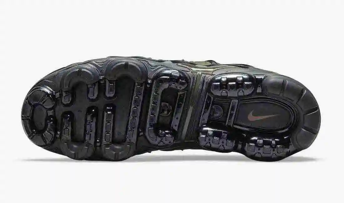 Nike Air VaporMax Plus DQ4688-300 39-46 (3).webp
