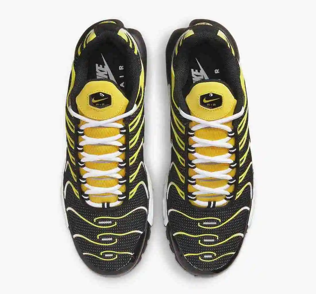 Nike-Air-Max-Plus-Black-Yellow-White-DQ3983-001-Release-Date-4.webp