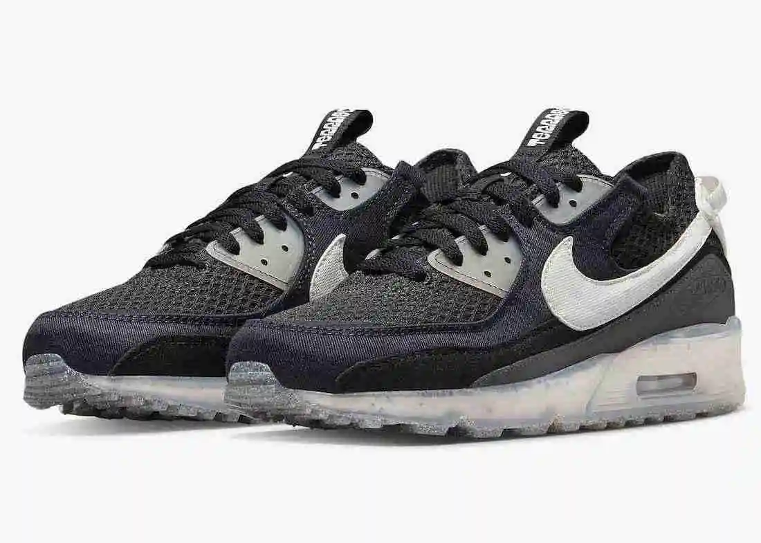 Nike-Air-Max-90-Terrascape-Black-White-DM0033-002-Release-Date-4.webp