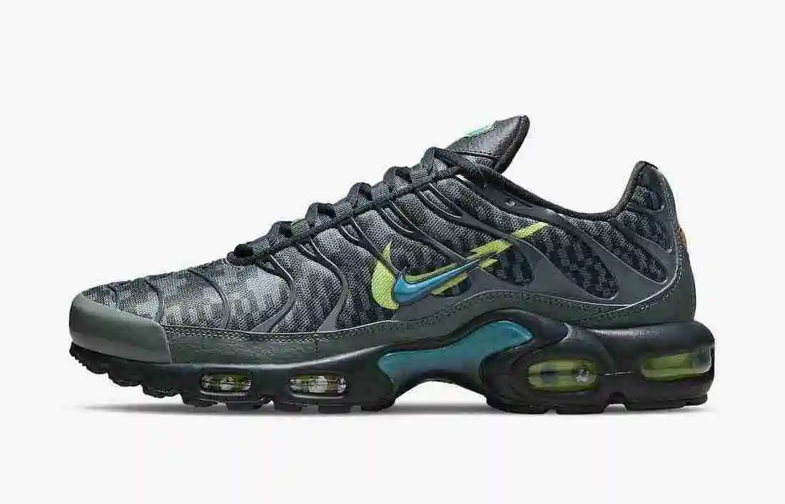 Nike-Air-Max-Plus-DJ6896-070-Release-Date.webp