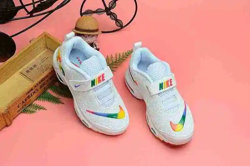 耐克 Nike Mercurial Air Max Plus Tn 滴塑童鞋 白七彩 28-35 (4).webp