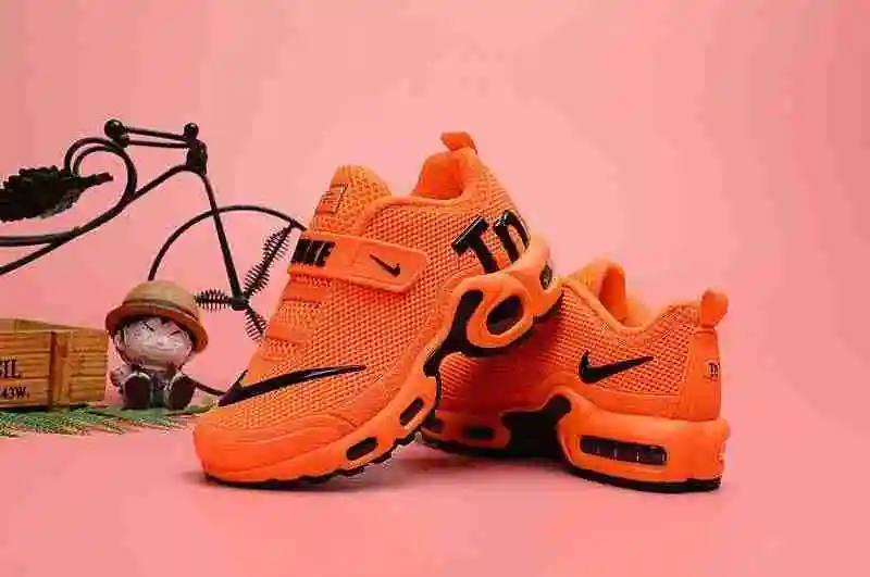 耐克 Nike Mercurial Air Max Plus Tn 滴塑童鞋 桔黑28-35 (4).webp