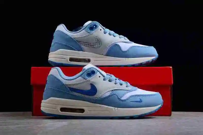 Nike Air Max 1 “Blueprint”DR0448-100 36-47 带半码 (2).webp
