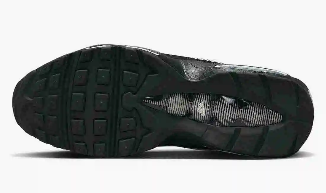 Nike-Air-Max-95-Sketch-DX4615-100-Release-Date-1.webp