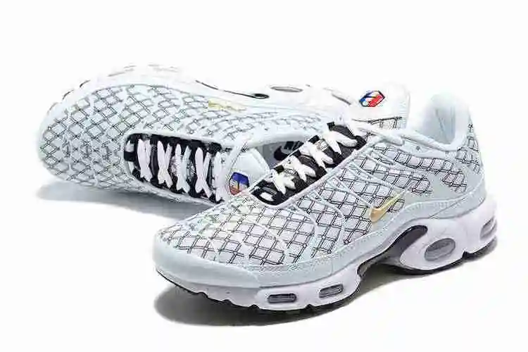 Nike Air Max Plus “France” DV3194-002 40-46 (4).webp