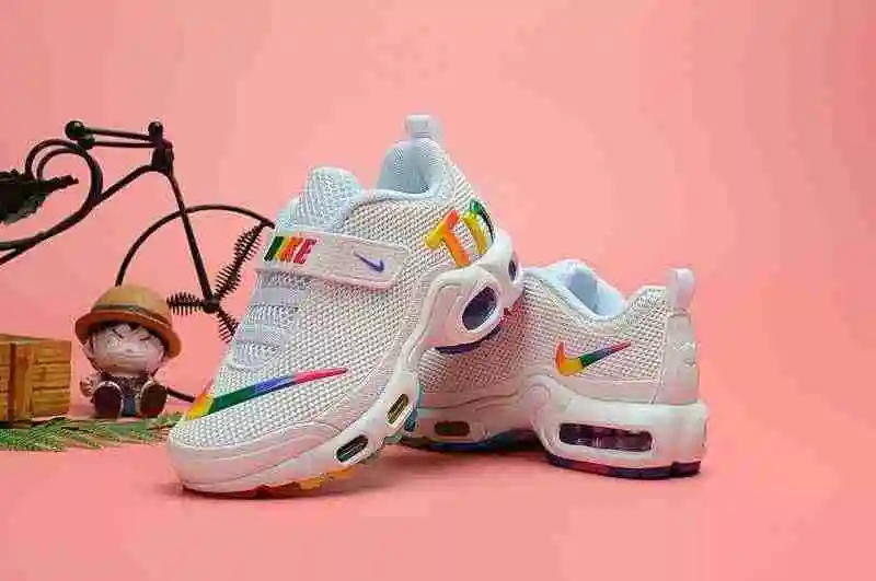 耐克 Nike Mercurial Air Max Plus Tn 滴塑童鞋 白七彩 28-35 (3).webp