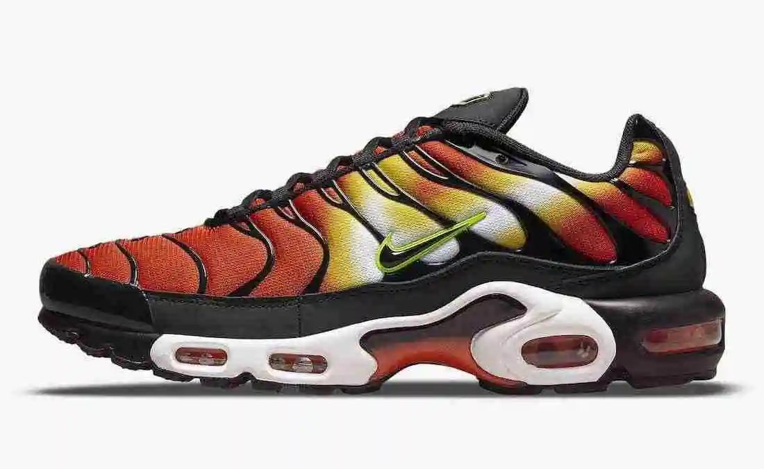Nike-Air-Max-Plus-Sunset-Gradient-DR8581-800-Release-Date.webp
