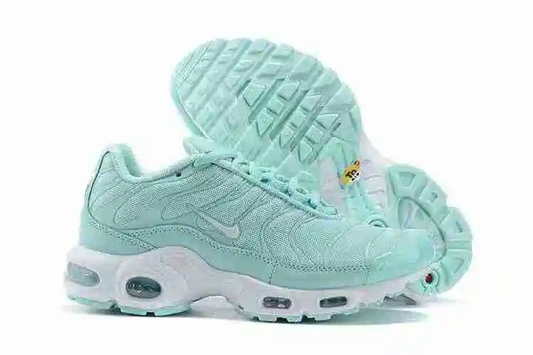 Nike WMNS Air Max Plus  (4).webp