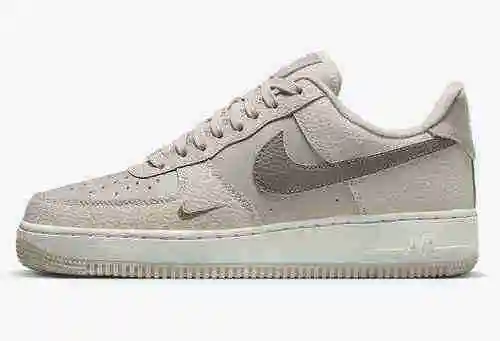Nike Air Force 1 Low FB8483-100 36-45 con media talla