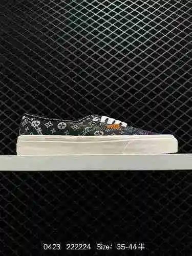 20000 furgonetas. Marca de moda SNS.X LV Marca Tripartite Co Nuevo‼️ Auténtico logotipo bordado refl