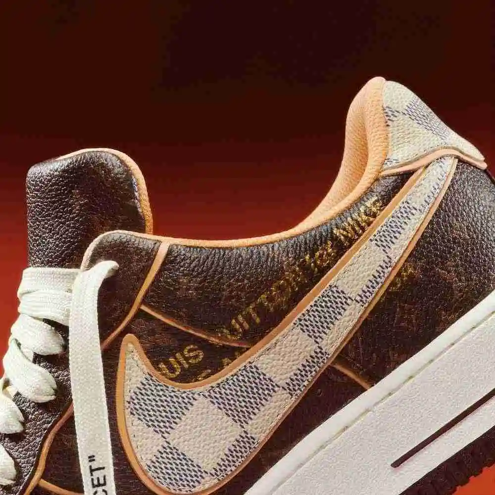 Louis-Vuitton-Nike-Air-Force-1-Auction-4.webp