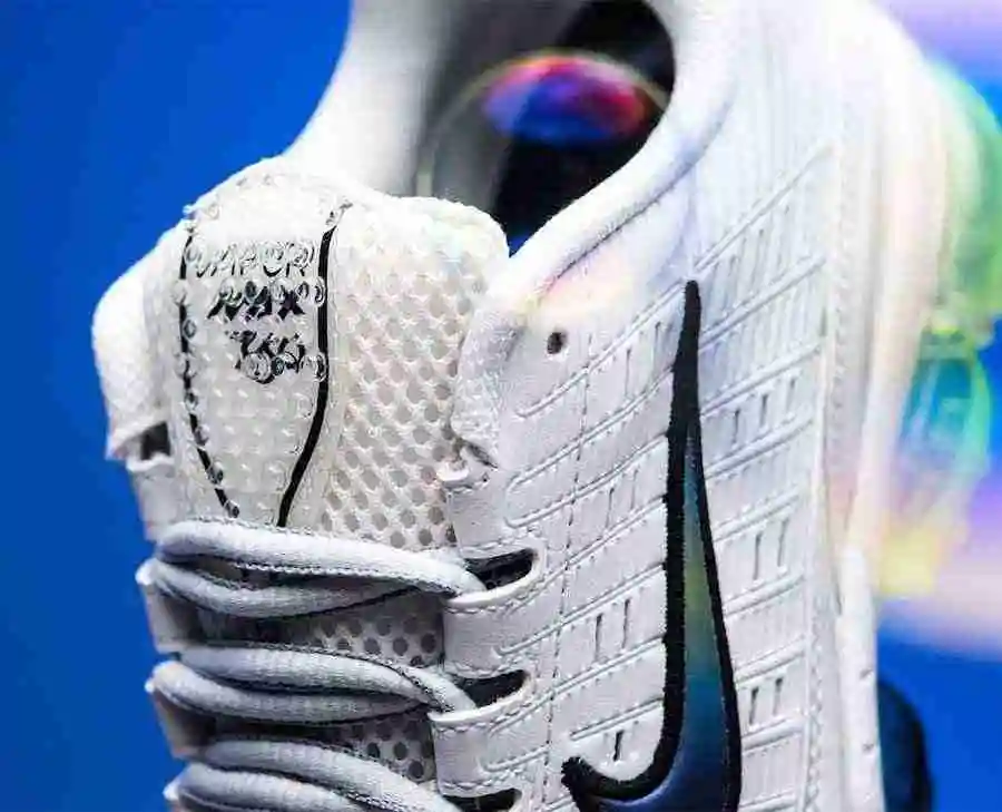 Nike-Air-VaporMax-360-Summit-White-CT5063-100-Release-Date-4.webp