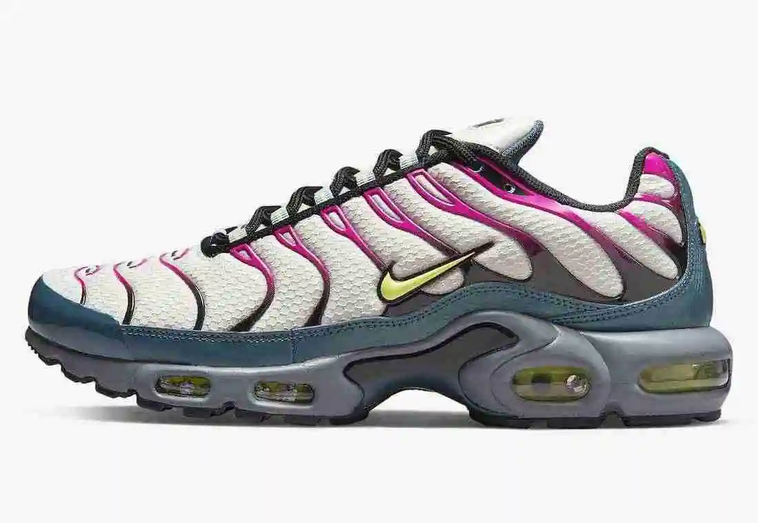 Nike-Air-Max-Plus-DH4776-002-Release-Date.webp