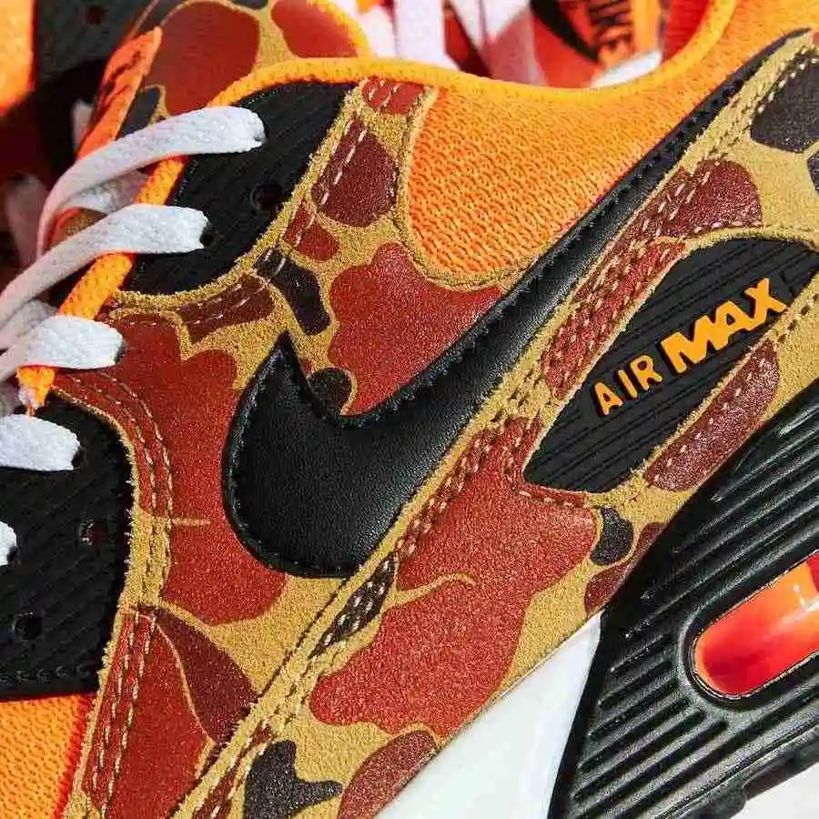 Orange-Camo-Nike-Air-Max-90-CW4039-800-2.webp