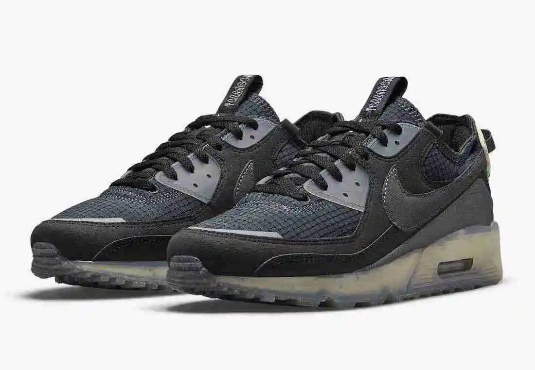 Nike-Air-Max-90-Terrascape-Anthracite-DH2973-001-Release-Date-4.webp