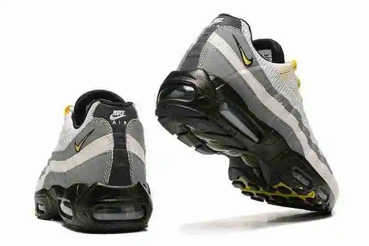 Nike Air Max 95 “Tour Yellow” DQ3982-100 40-46 (6).webp