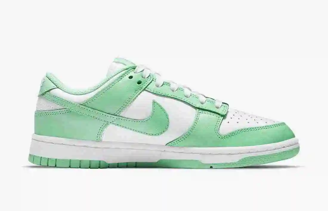 Nike-Dunk-Low-Womens-Green-Glow-DD1503-105-Release-Date-2.webp
