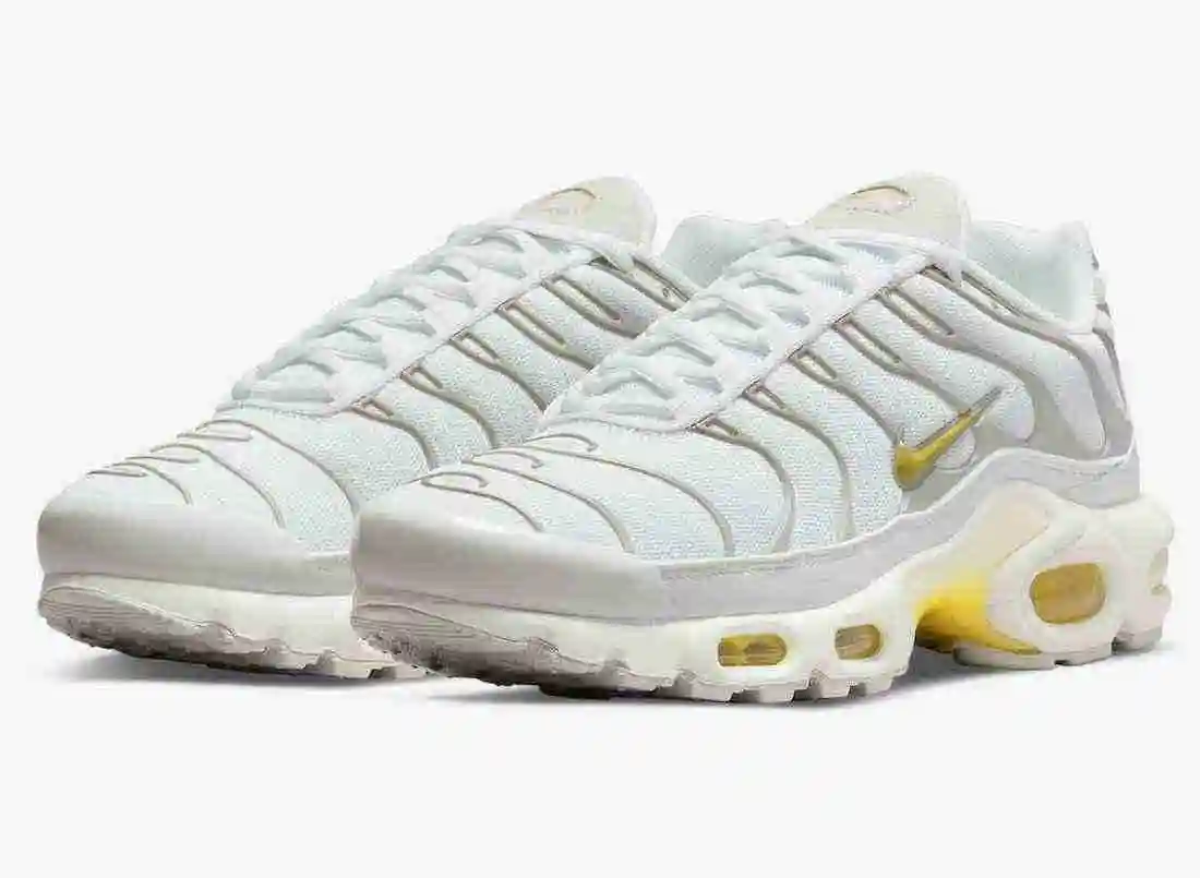 Nike-Air-Max-Plus-White-Grey-Yellow-DV6987-100-Release-Date-4.webp