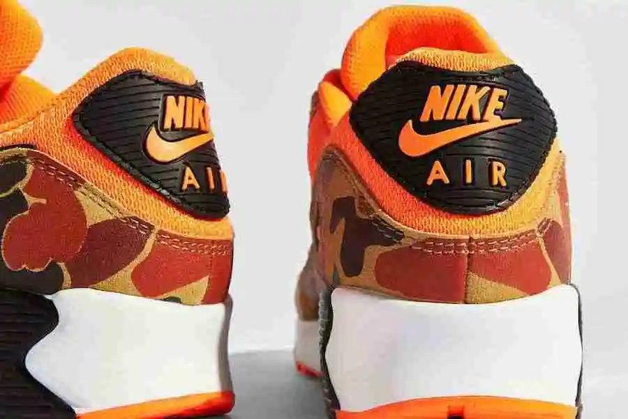 Orange-Camo-Nike-Air-Max-90-CW4039-800-3.webp