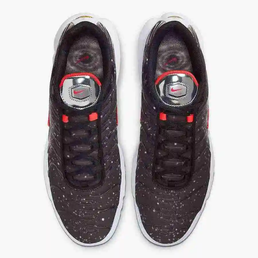 Nike-Air-Max-Plus-Supernova-Galaxy-CW6019-001-Release-Date-3.webp