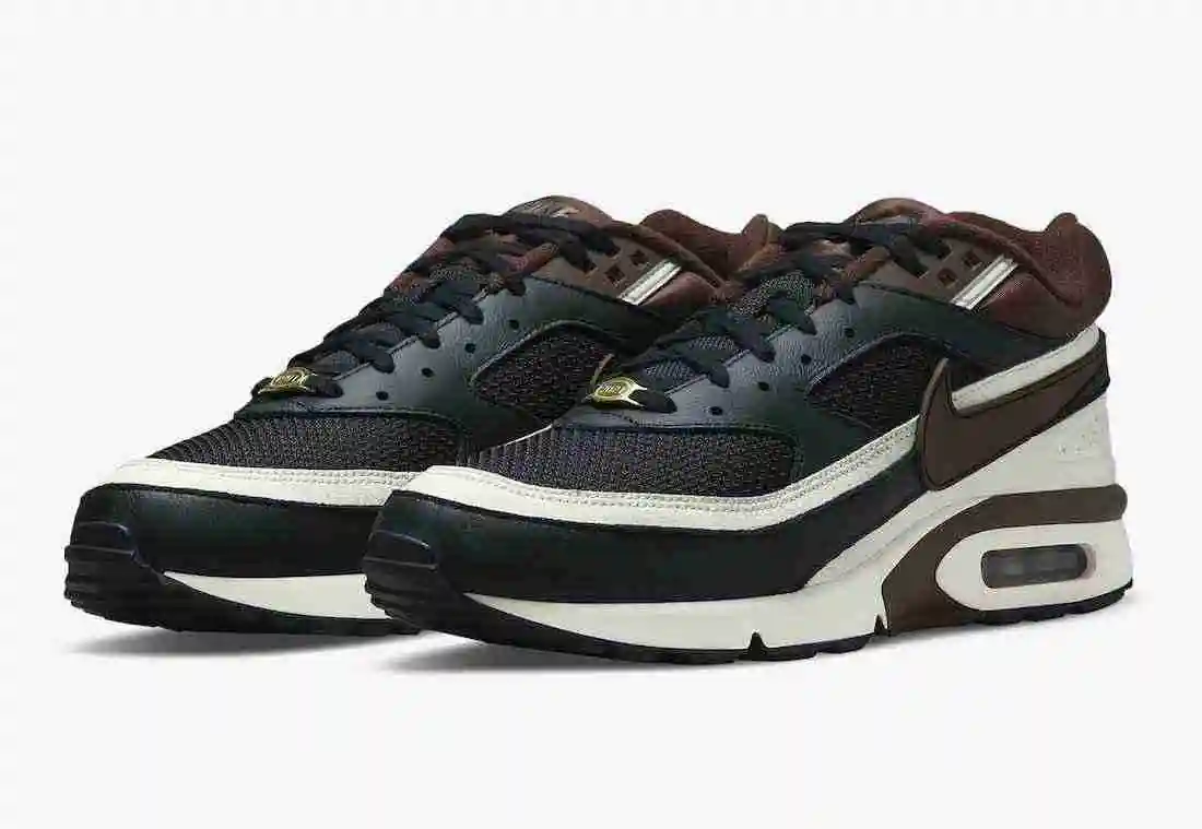 Nike-Air-Max-BW-Beijing-DM6446-001-Release-Date-4.webp