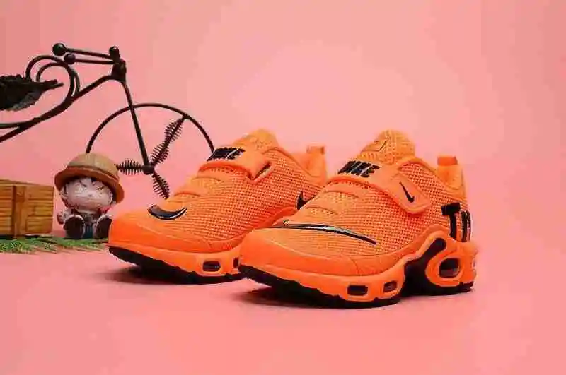耐克 Nike Mercurial Air Max Plus Tn 滴塑童鞋 桔黑28-35 (3).webp