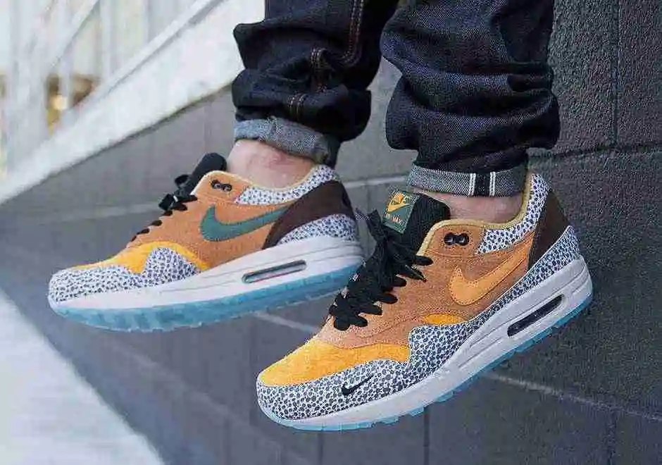 nike-air-max-1-safari-on-feet-2.webp