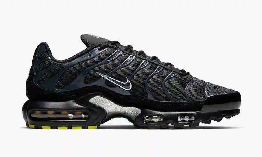 Nike-Air-Max-Plus-Black-Navy-852630-042-Release-Date-2.webp