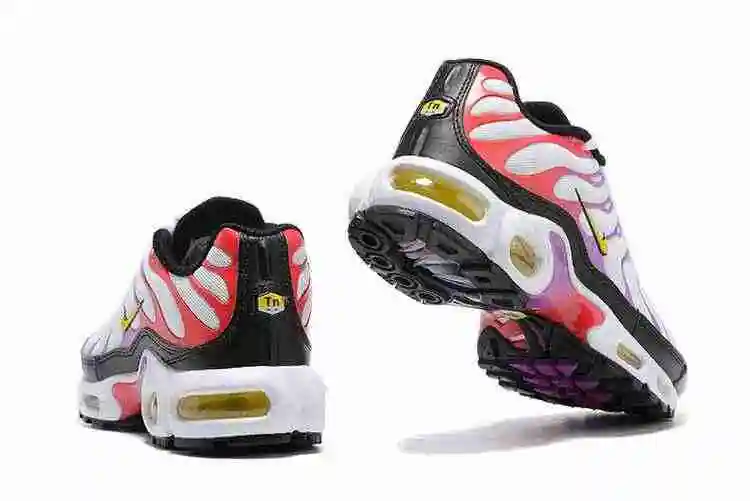 Nike Air Max Plus DZ3671-100 36-40 (4).webp