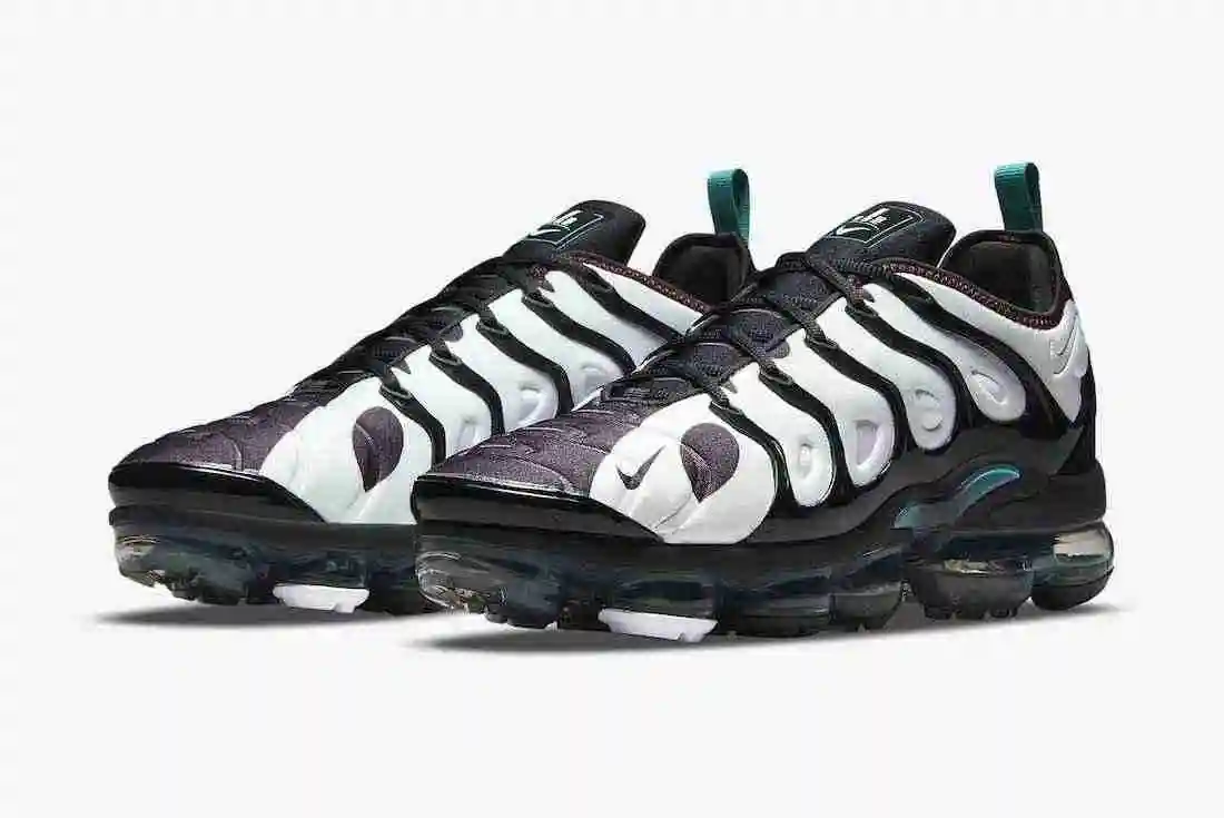 Nike Air VaporMax Plus “Swingman” DJ5189-001 40-46 (5).webp