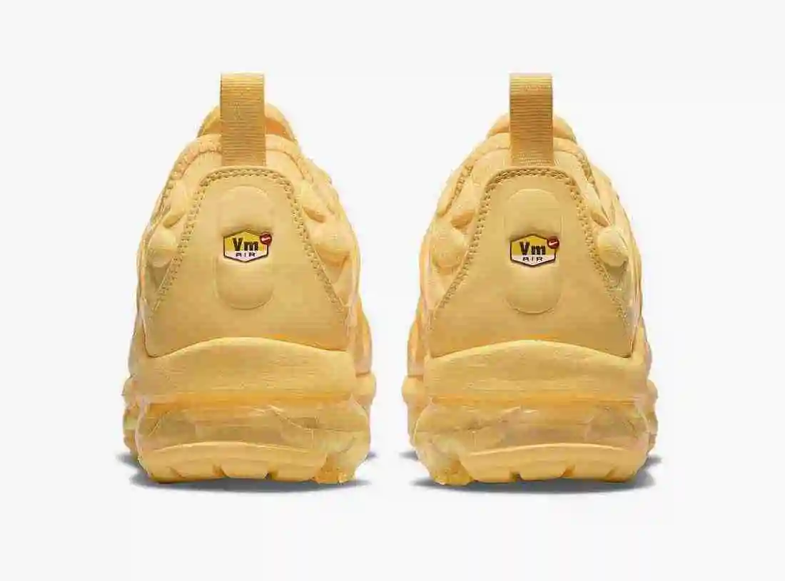 Nike Air VaporMax Plus DJ5993-800 36-40 (5).webp