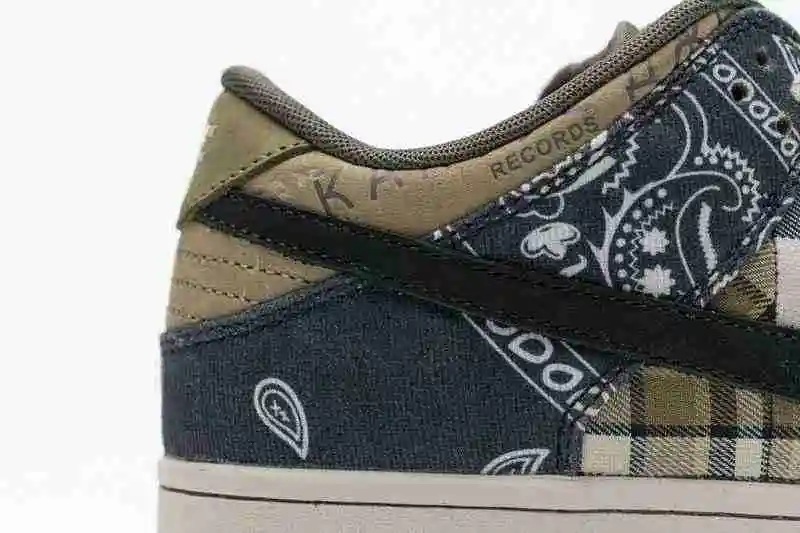 CT5053-001 Travis Scott x Nike SB Dunk  (20).webp