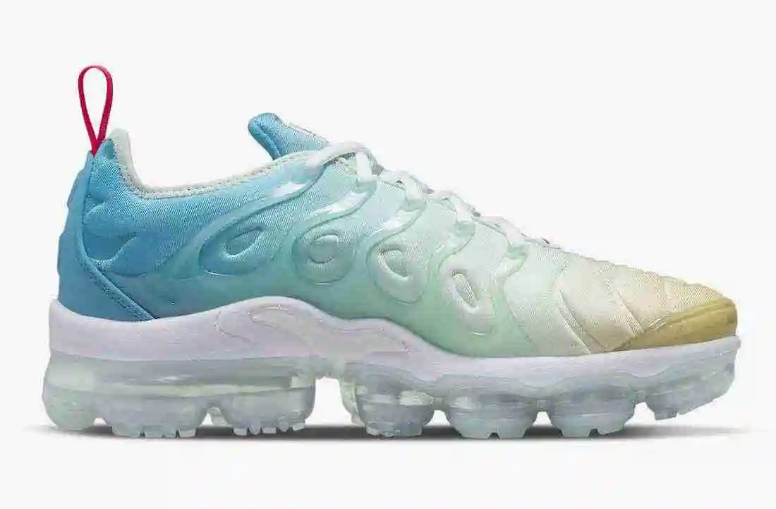 Nike-Air-VaporMax-Plus-Since-1972-DQ7651-300-Release-Date-2.webp