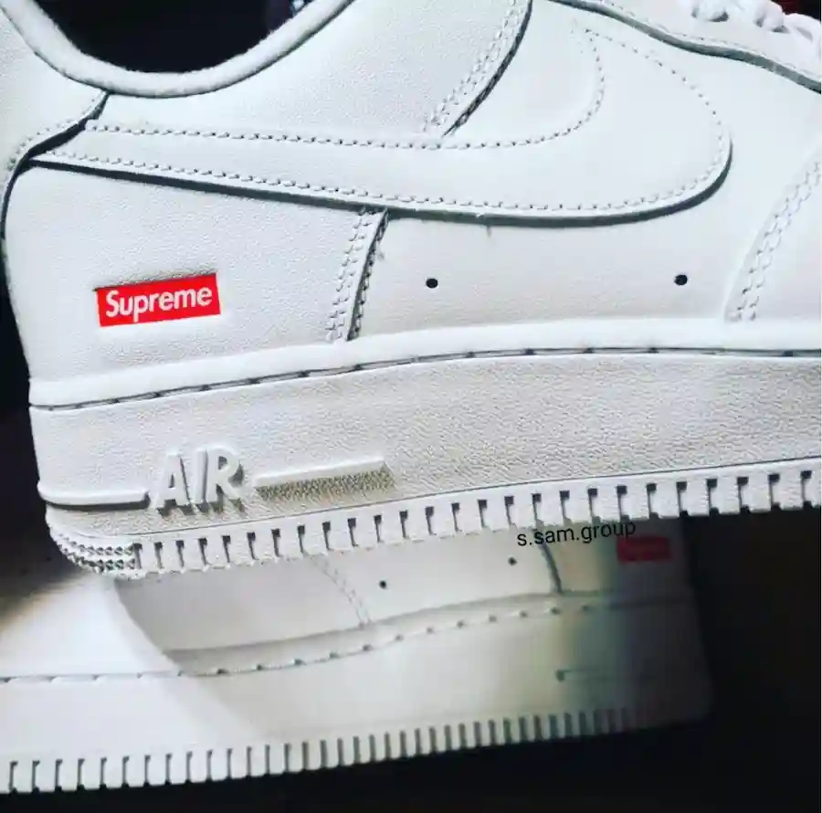 Supreme-Nike-Air-Force-1-White-CU9225-100 (2).webp