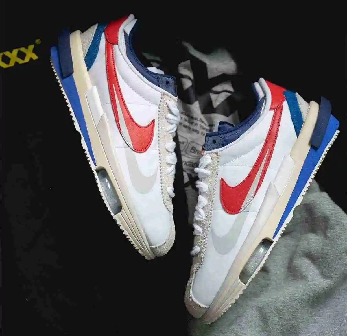 Sacai-Nike-Cortez-Release-Date-2022-2.webp