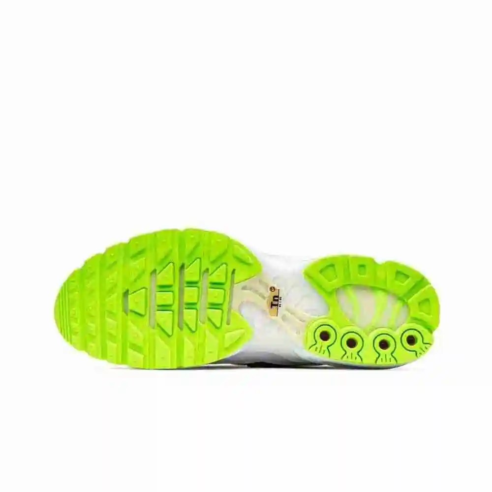 2509299-nike-wmns-air-max-plus-lx-bq4803-100.webp