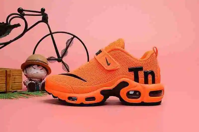 耐克 Nike Mercurial Air Max Plus Tn 滴塑童鞋 桔黑28-35 (1).webp