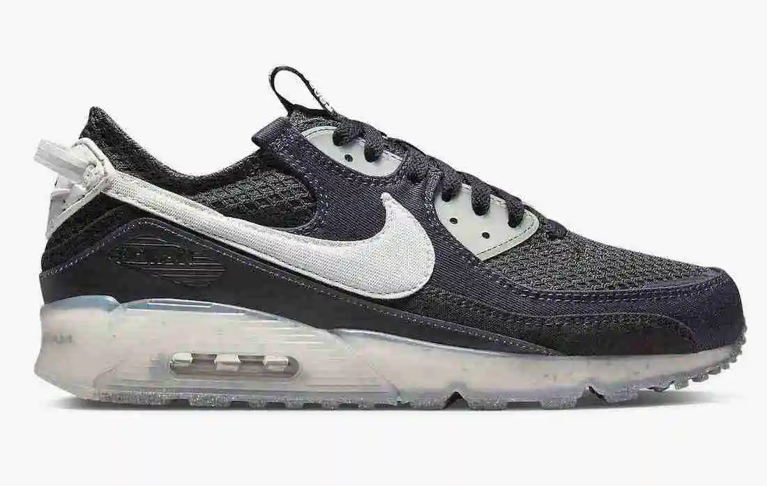 Nike-Air-Max-90-Terrascape-Black-White-DM0033-002-Release-Date-2.webp