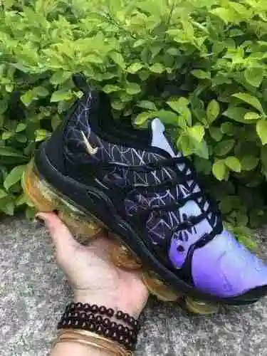 Nike Zapatillas para correr Nike Air Vapormax Plus con amortiguación de aire para hombre 924453-406 