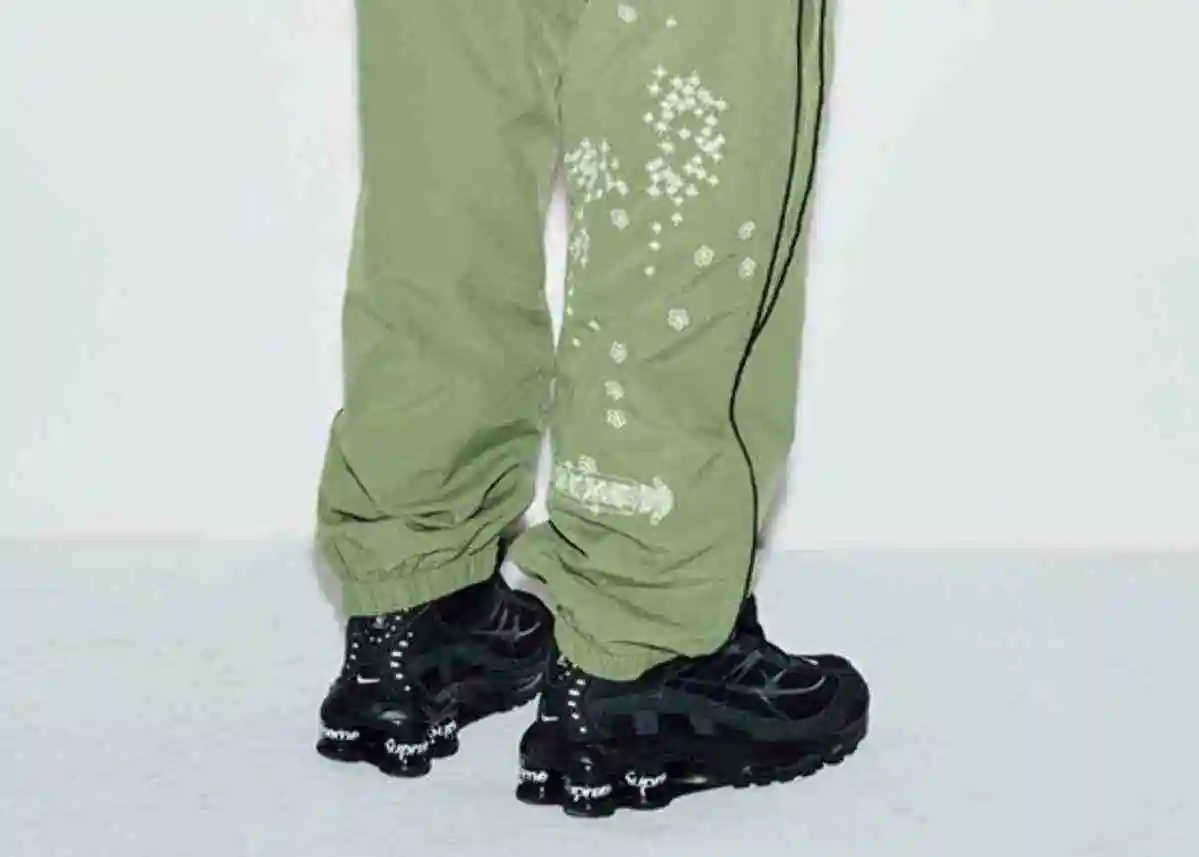 Supreme-x-Nike-Shox-Ride-2-Release-Date.webp
