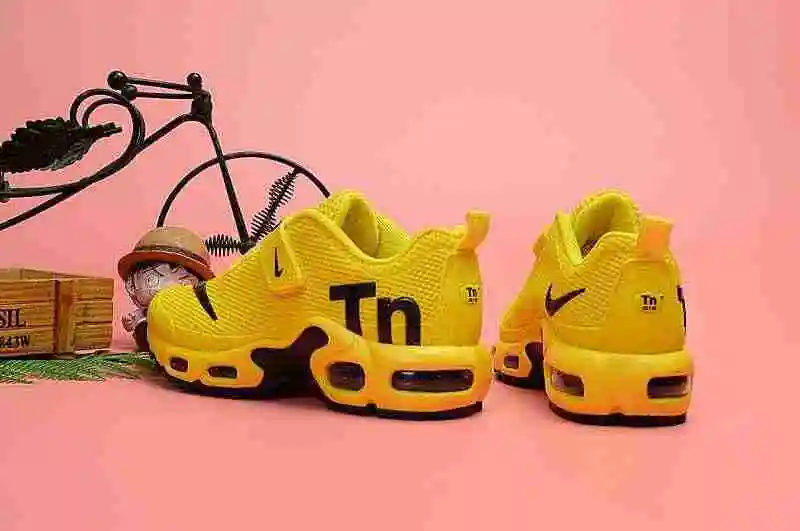耐克 Nike Mercurial Air Max Plus Tn 滴塑童鞋 黄28-35 (5).webp