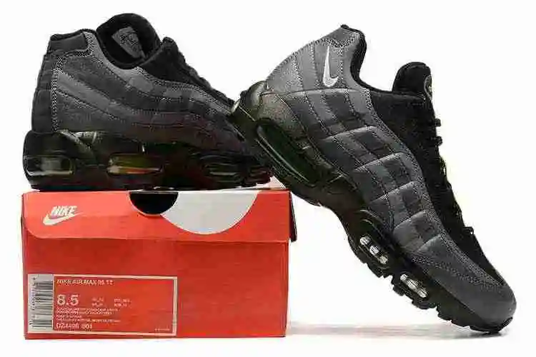 Nike Air Max 95 DZ4496-001 40-46 (1).webp