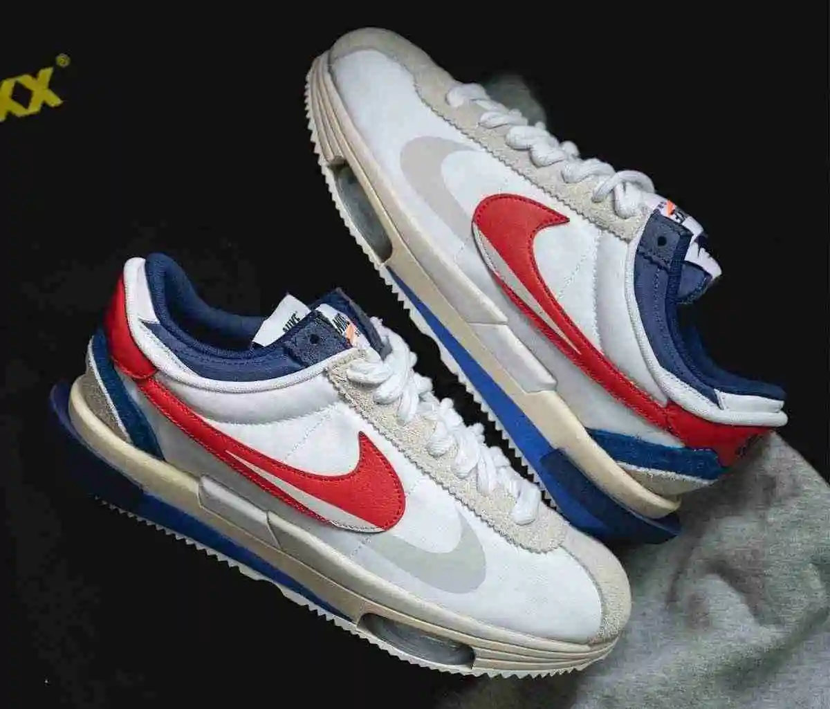 Sacai-Nike-Cortez-Release-Date-2022.webp