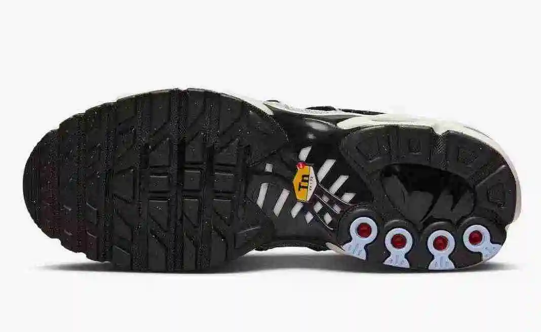 Nike Air Max Plus FD0670-001 40-46 (1).webp