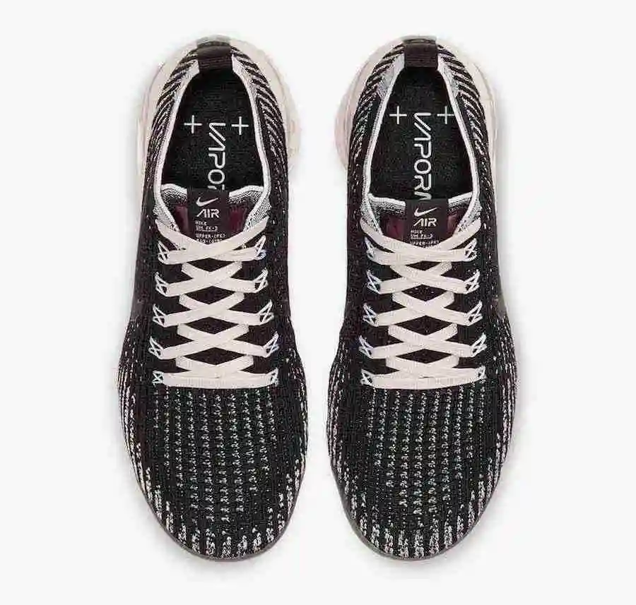 Nike-Air-VaporMax-3.0-Black-White-Pink-Gold-CU4748-001-Release-Date-2.webp