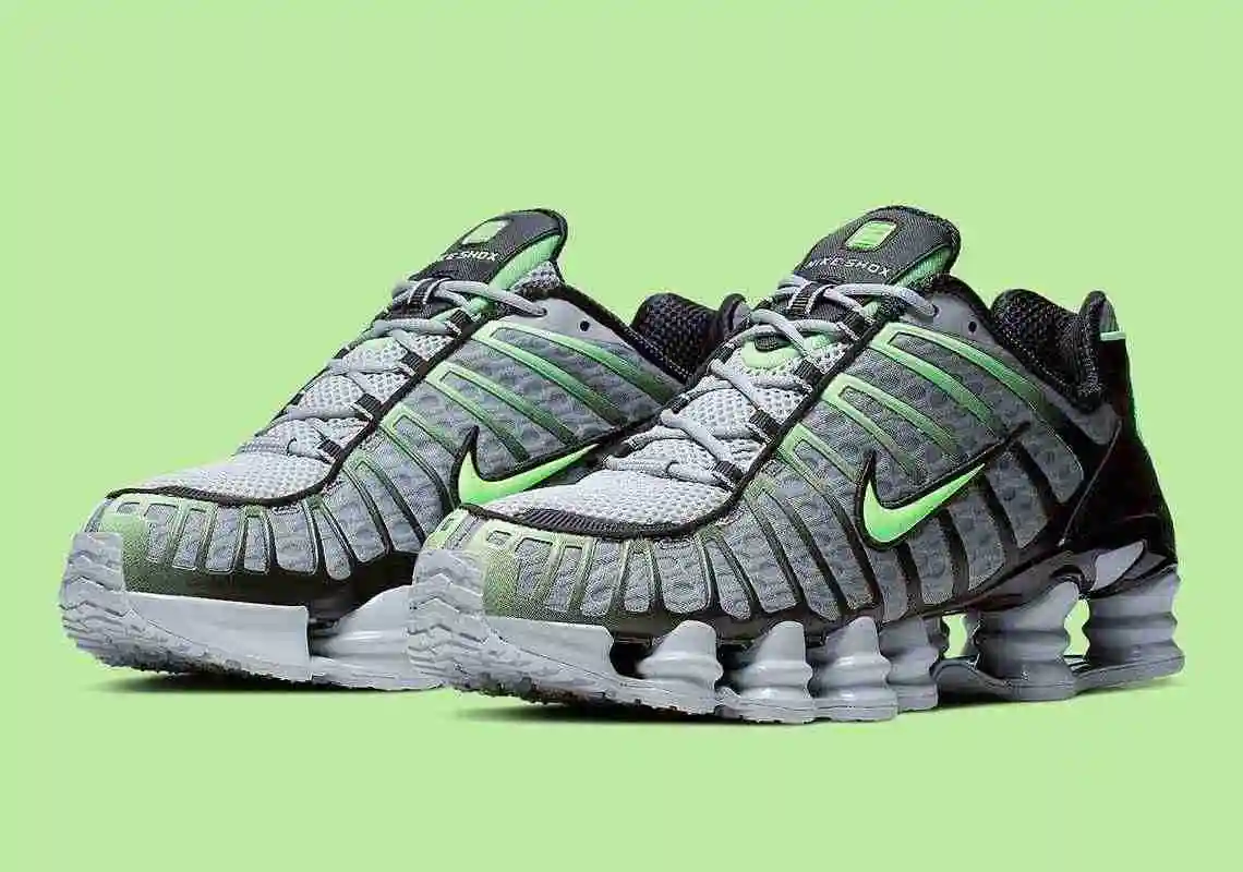 nike-shox-tl-lime-blast-AV3595_005-4.webp